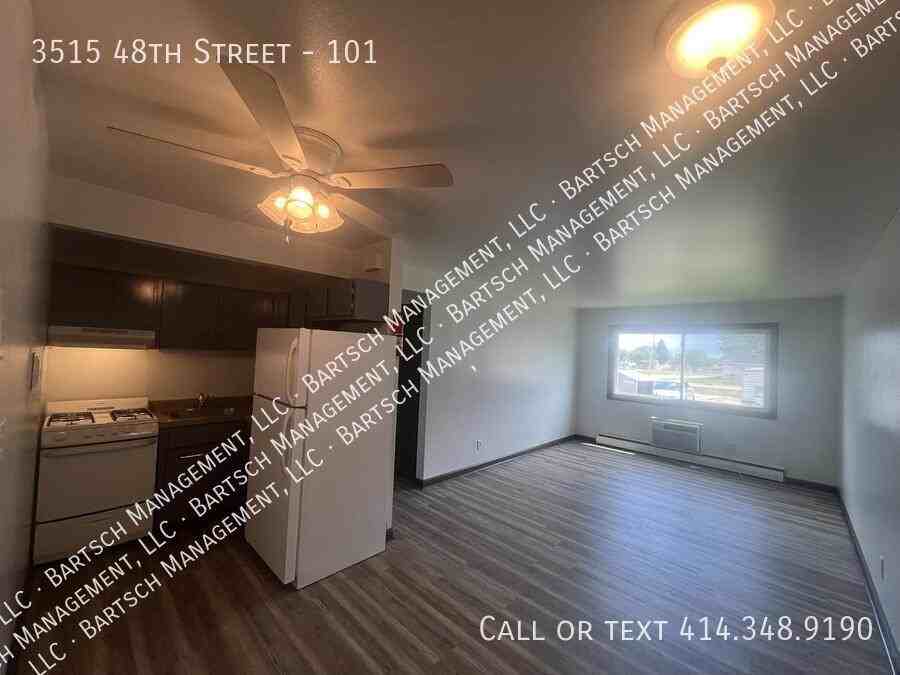 3515 48th St #101 - Photo 2 of 6