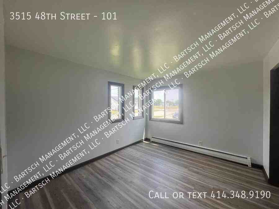 3515 48th St #101 - Photo 6 of 6