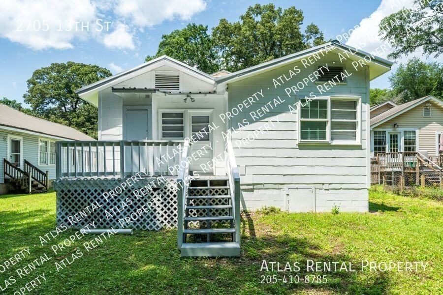 2705 13th St - Photo 3 of 19