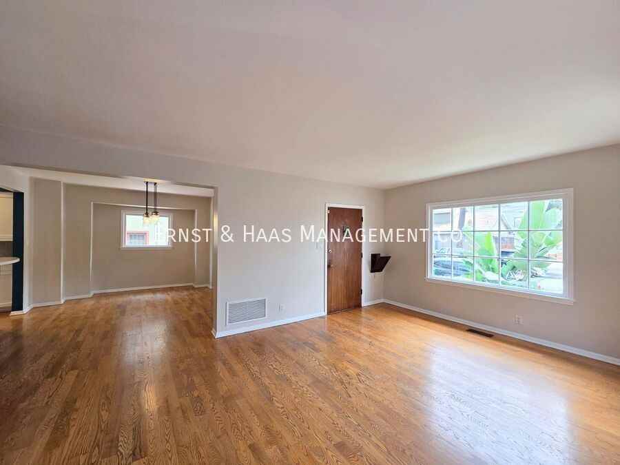 129 Orange Ave - Photo 7 of 42