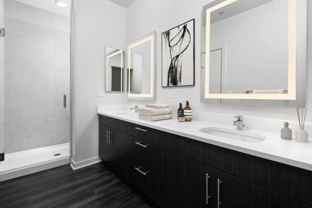 811 W Agatite Ave - Photo 1 of 1