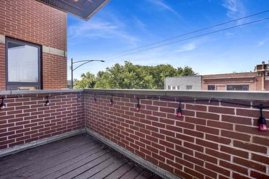 3505 N Elston Ave - Photo 7 of 10
