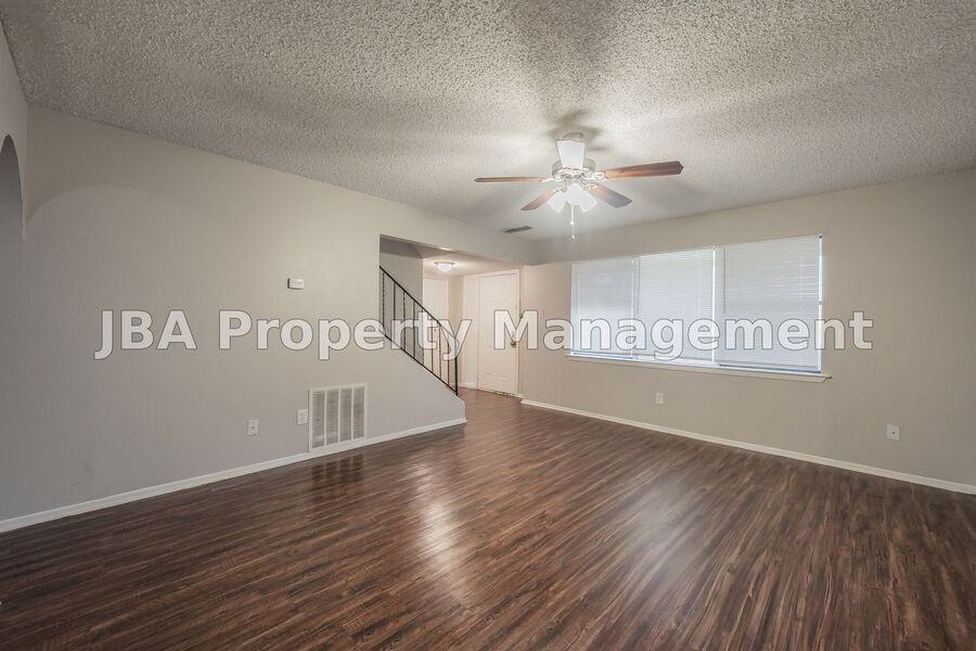 1770 Farleigh Ct #1770F - Photo 2 of 34