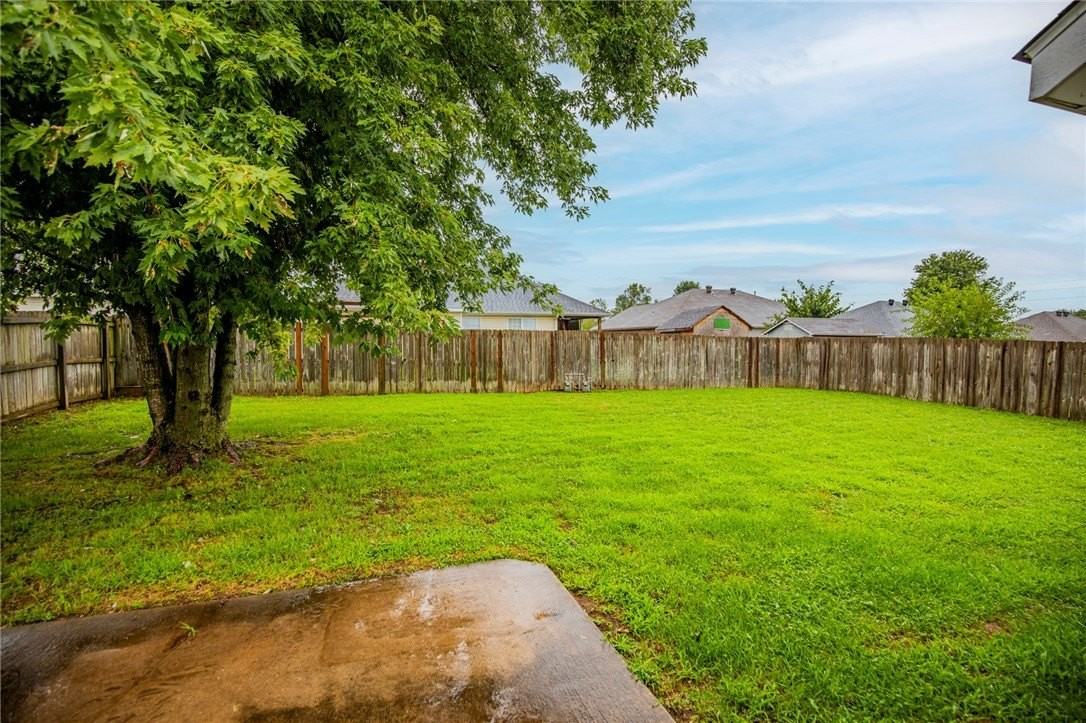 908 Sw Cheyenne Dr - Photo 4 of 18