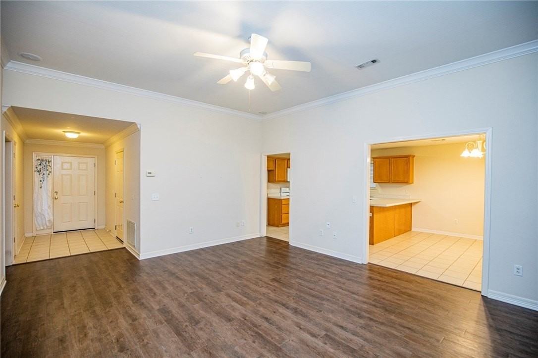 908 Sw Cheyenne Dr - Photo 5 of 18