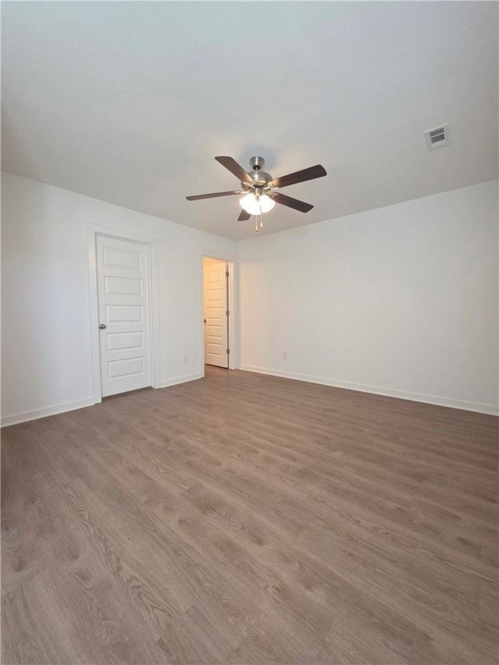 706 W Loren Dr #B - Photo 6 of 10