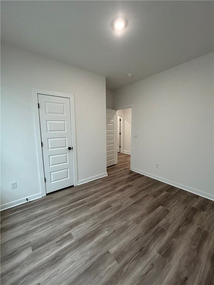 7001 E Sugarloaf St - Photo 3 of 23