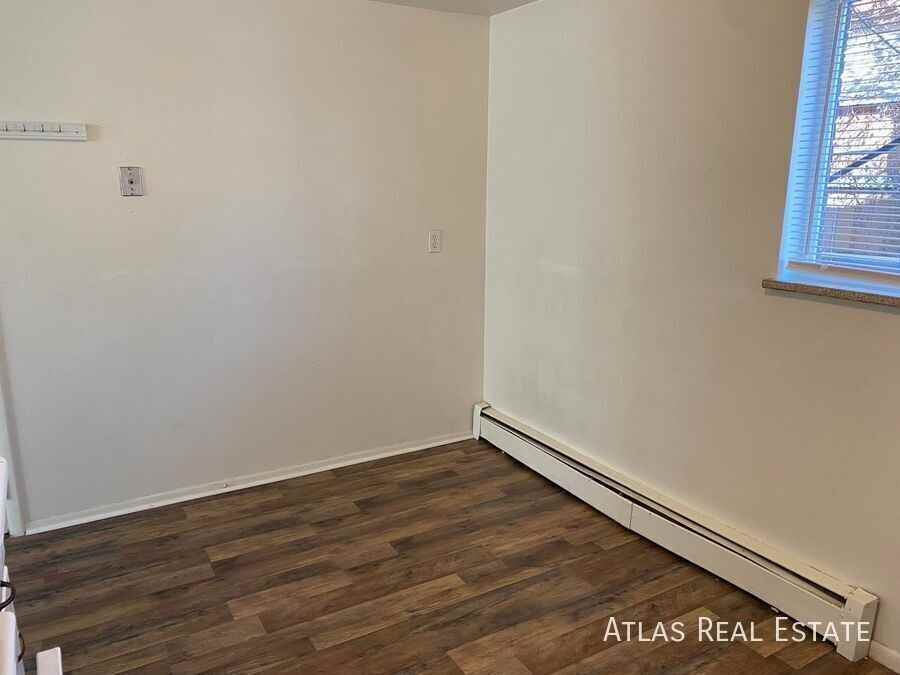3790 Owens St #D - Photo 4 of 20