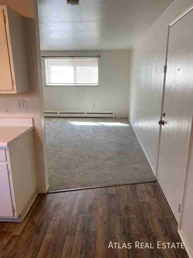 3790 Owens St #D - Photo 5 of 20