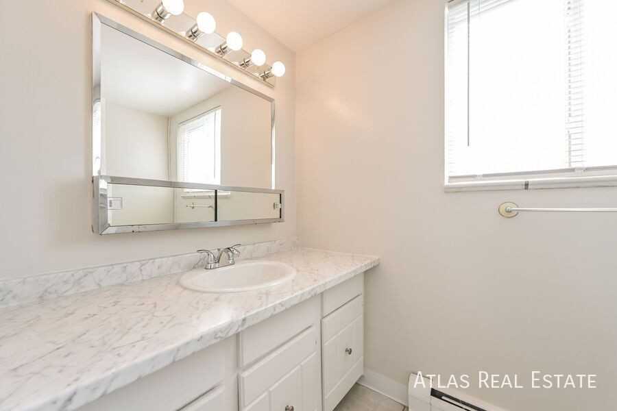 498 W Powers Ave #101 - Photo 7 of 21