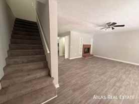 227 Highland Park Dr - Photo 1 of 1