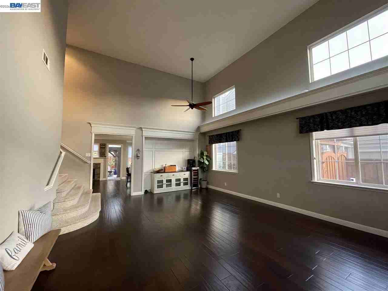 1154 Mulberry Pl - Photo 5 of 22