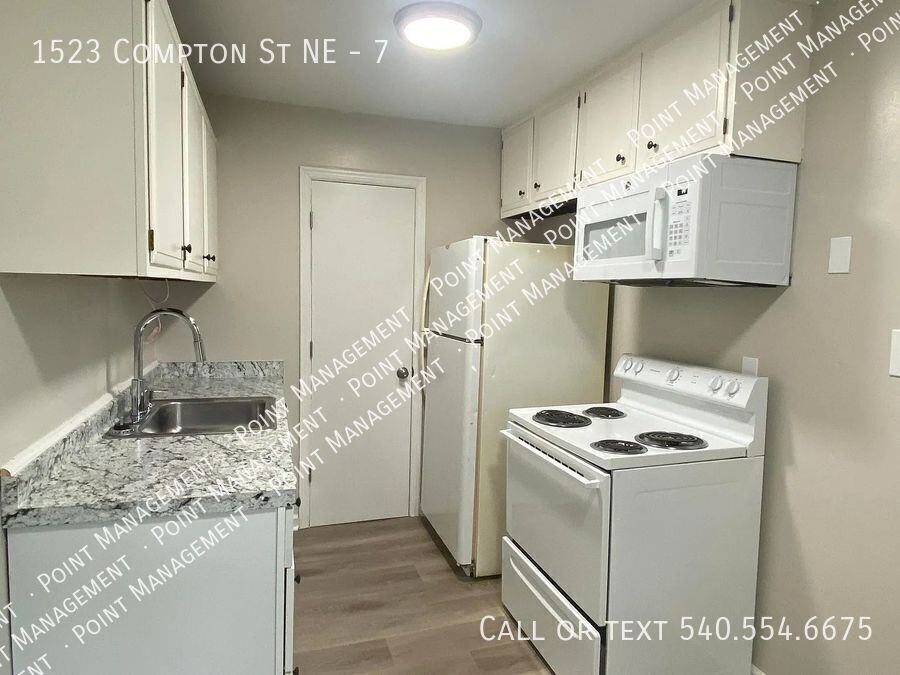 1523 Compton St Ne #7 - Photo 2 of 7