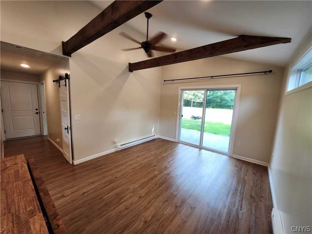 1582B Chestnut Ridge Rd - Photo 6 of 16