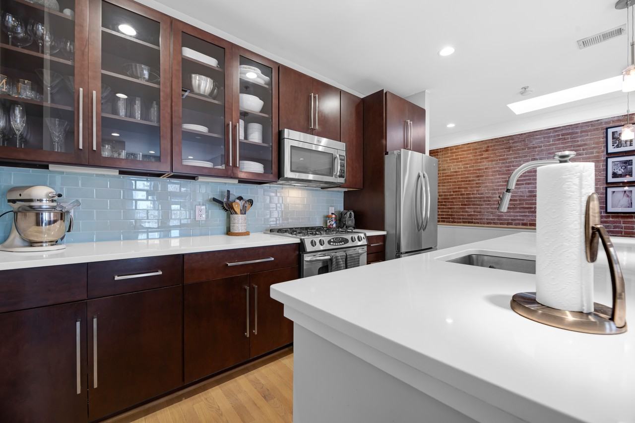 444 M St Nw #4 - Photo 6 of 21