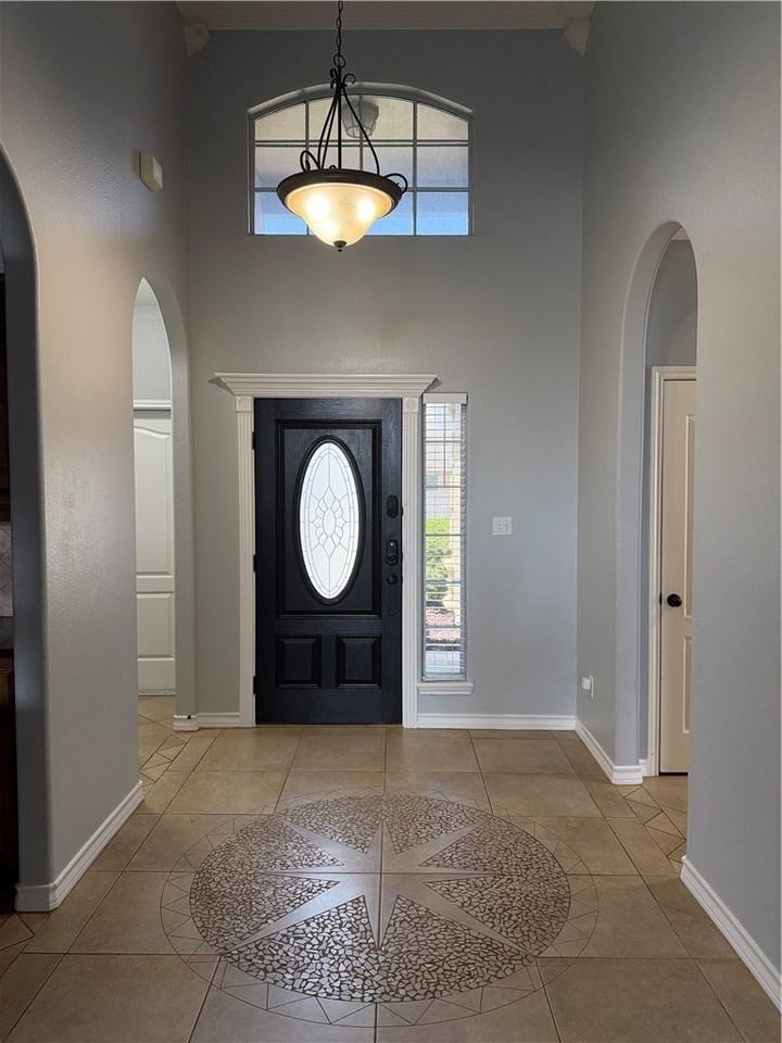 6706 Samba Dr - Photo 4 of 29