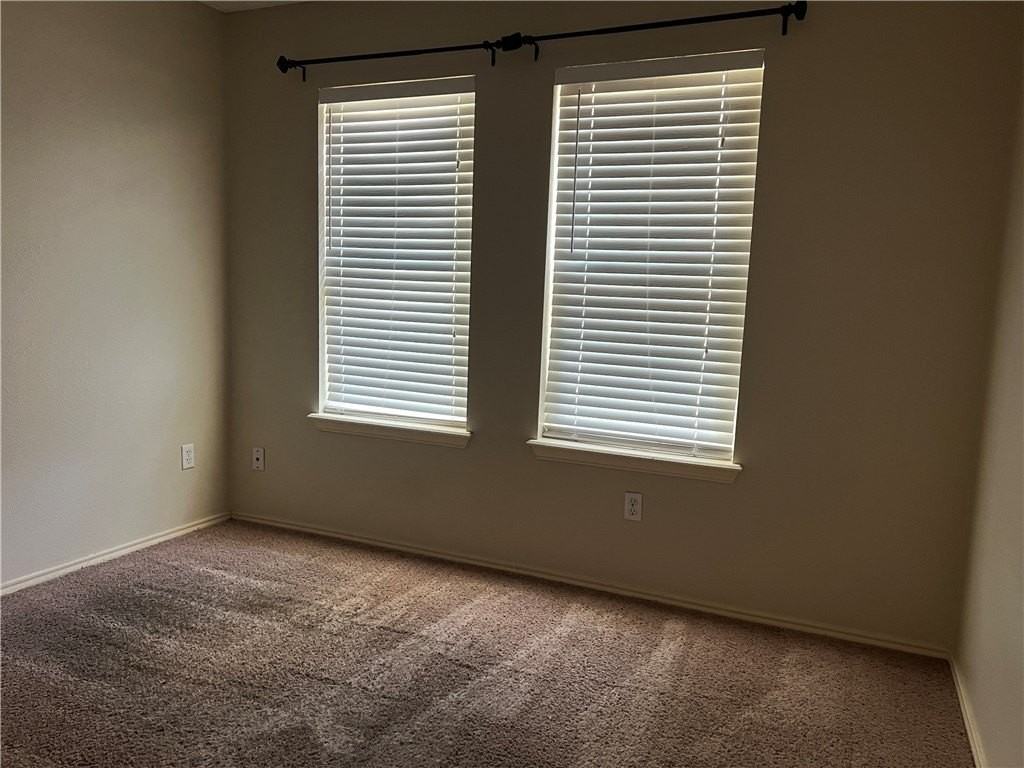 7845 Caribou Dr - Photo 4 of 9