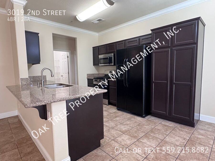 3019 2nd St - Photo 4 of 22