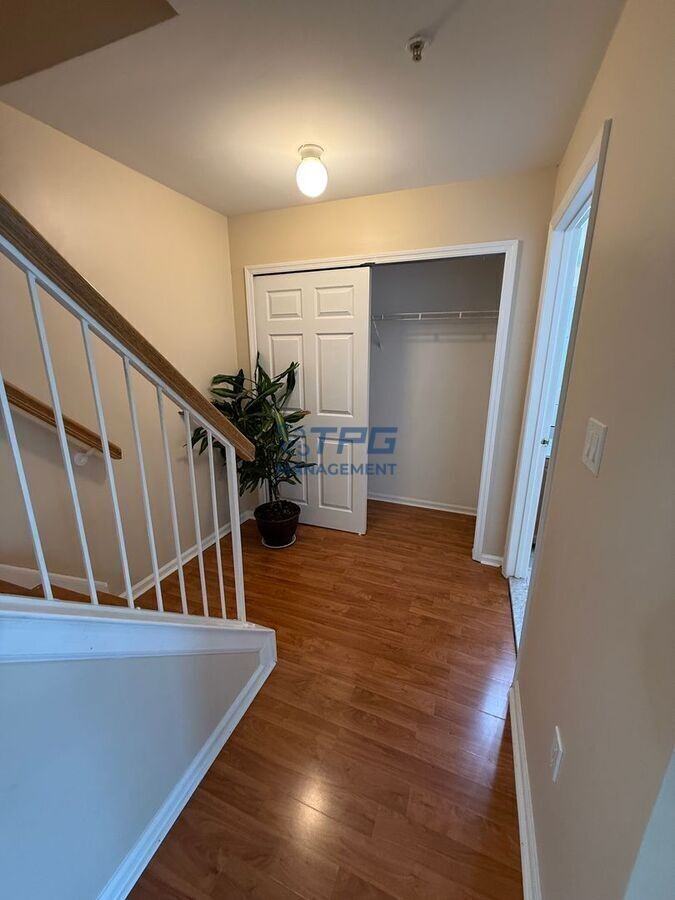 19 Newburgh Dr - Photo 5 of 20