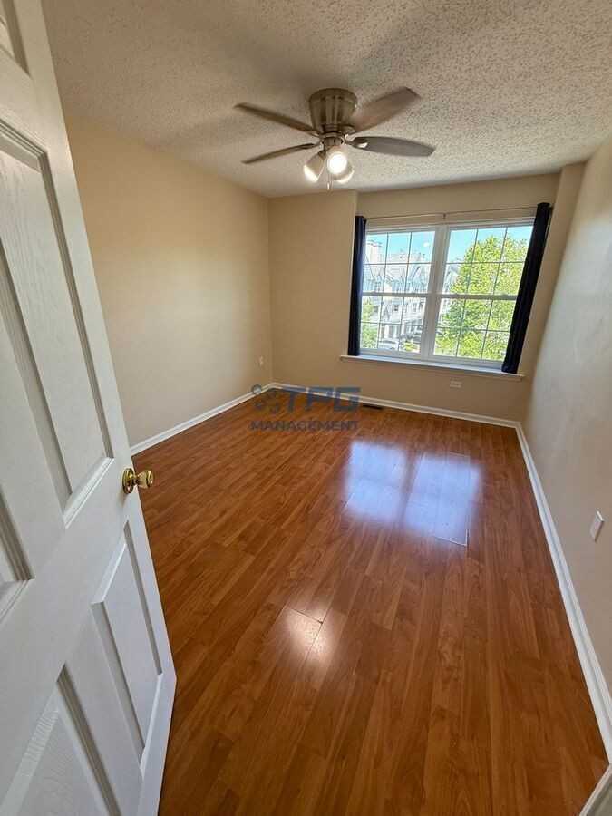 19 Newburgh Dr - Photo 6 of 20