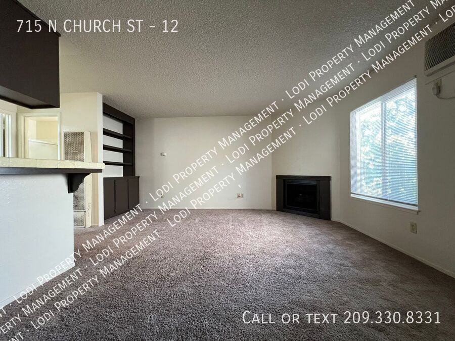 715 N Church St #12 - Photo 4 of 16