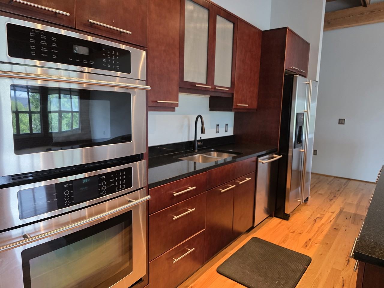 448 West Nationwide BoulevardUnit 421 #1 - Photo 4 of 11
