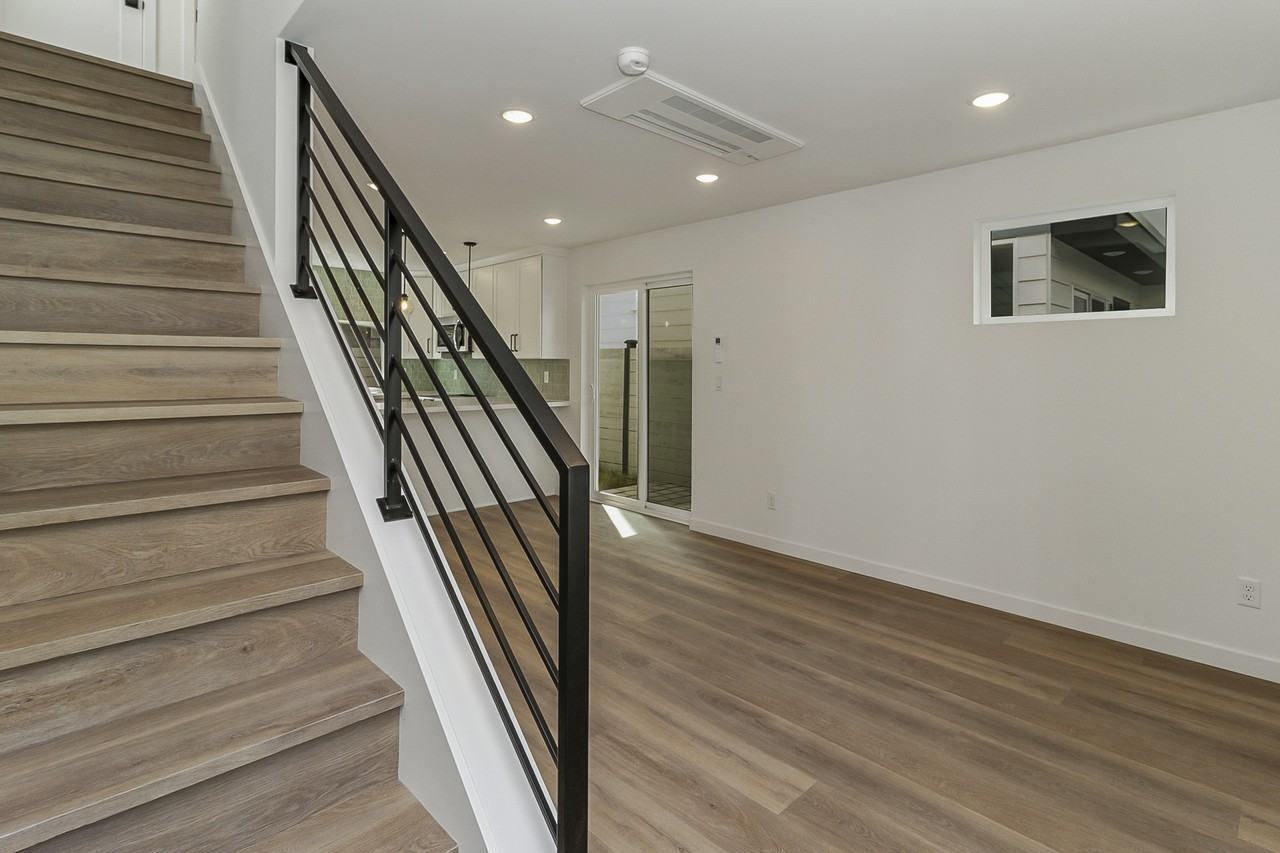 820 South Sullivan Street - BUnit B #B - Photo 2 of 30