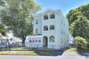 featured image of 2029 Kings Hwy #2ndFL