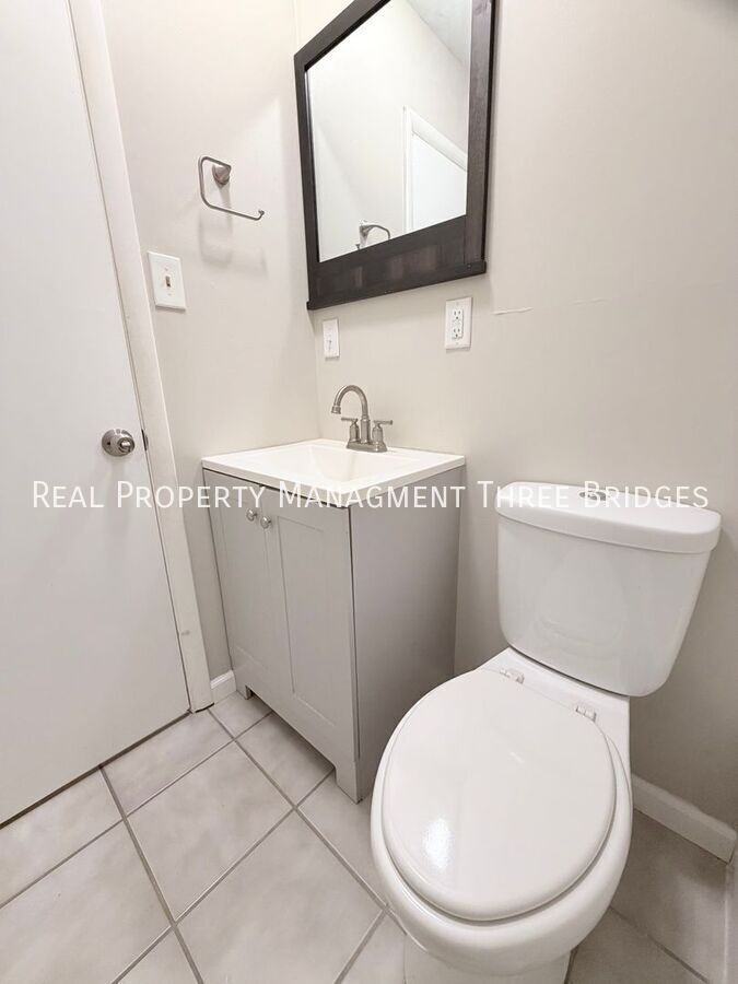 9024 Forest Ave - Photo 6 of 18