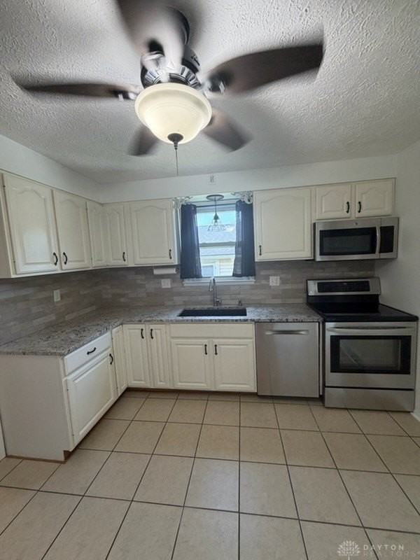 108 Forestdale Ave - Photo 4 of 21