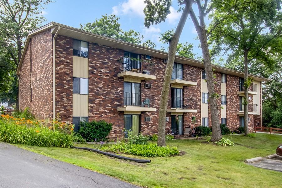 1700 Elder St #107