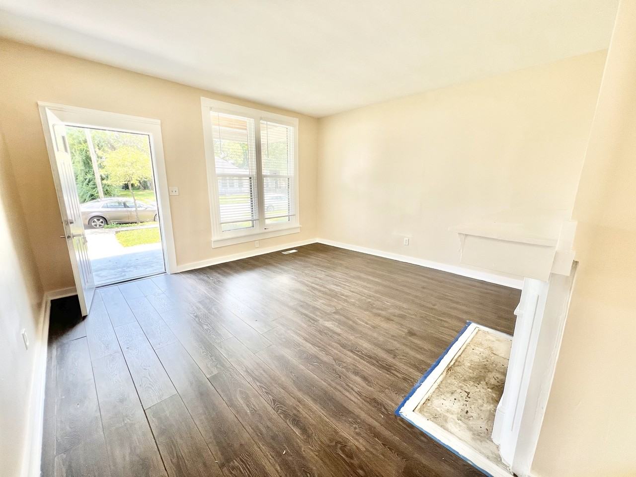 2337 Magazine St #1 - Photo 7 of 19