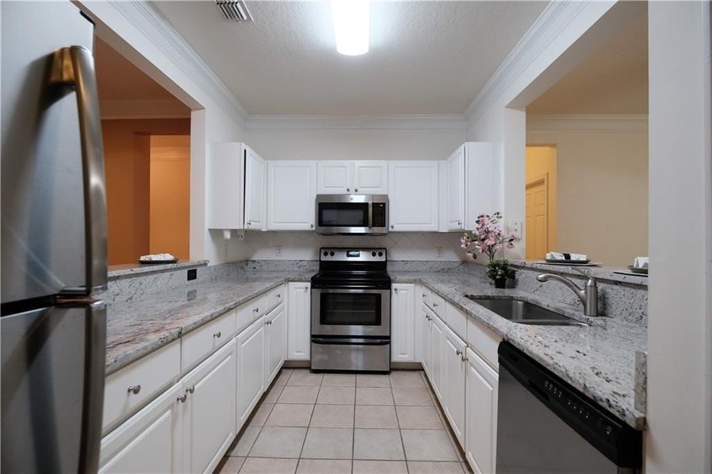 4007 Westchester Rdg Ne - Photo 2 of 41