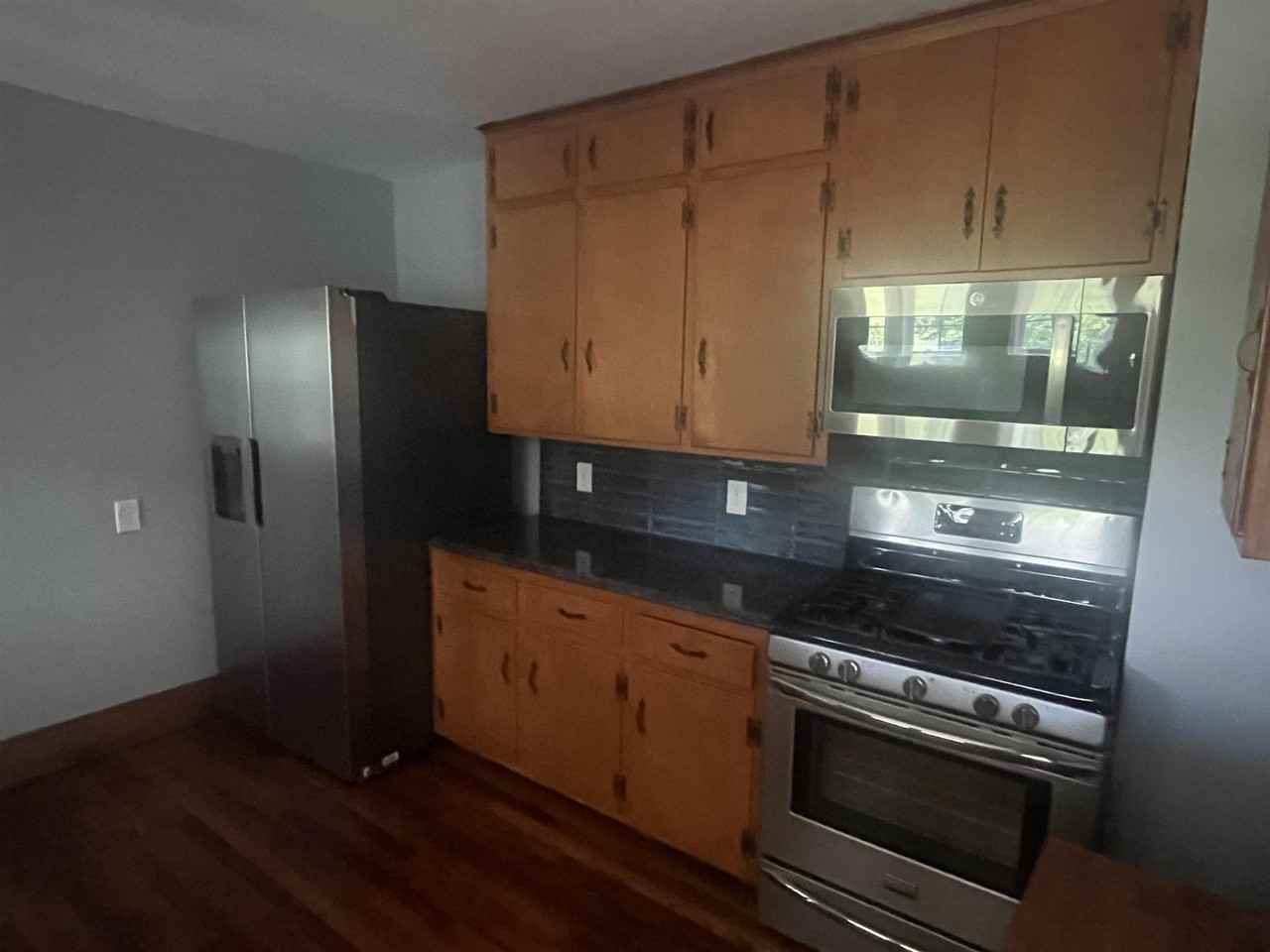 322 Marr St - Photo 2 of 18