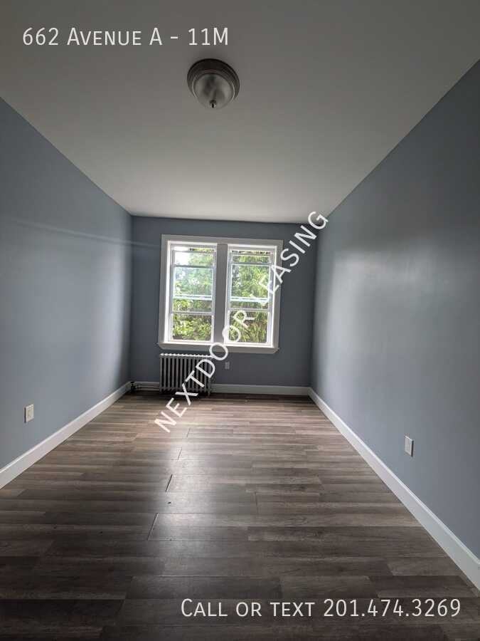 662 Avenue A #11M - Photo 6 of 7