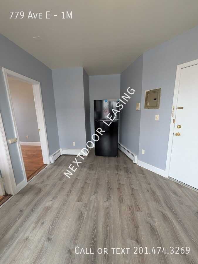 779 Avenue E #1M - Photo 6 of 6