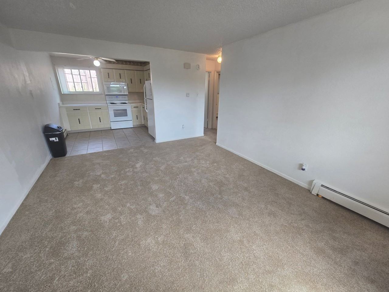 1447 Nokomis Dr #2 - Photo 2 of 18