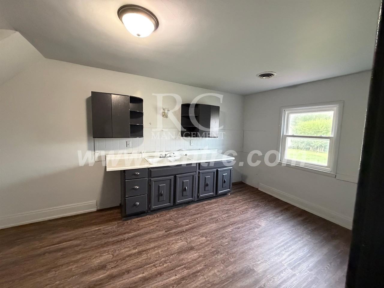 1602 E Main St ## 2 - Photo 2 of 10