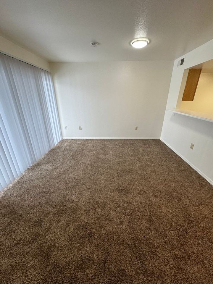 10827 W Ustick Rd #203 - Photo 5 of 25