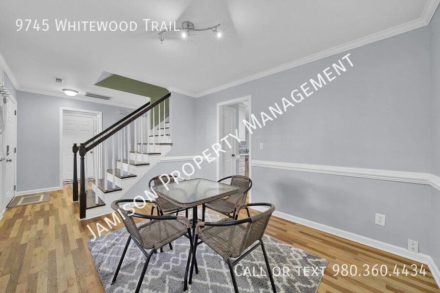 9745 Whitewood Trl - Photo 4 of 29
