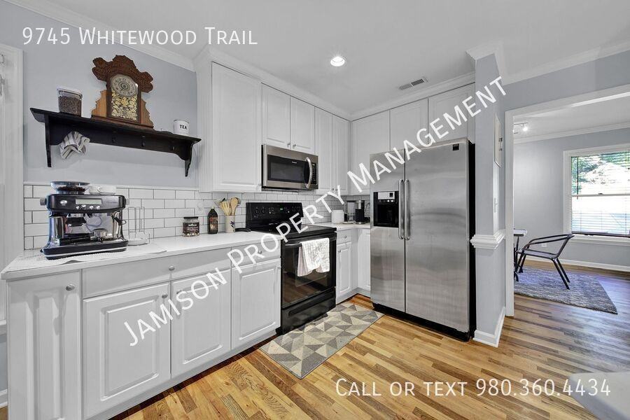 9745 Whitewood Trl - Photo 7 of 29