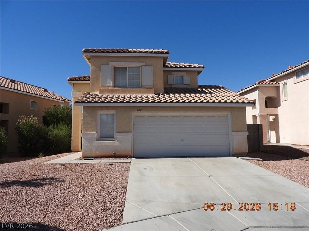742 Endicott Ct