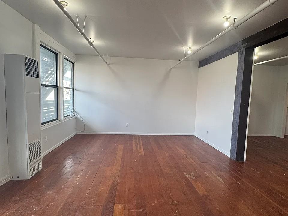 2889 Ford St #21 - Photo 5 of 10