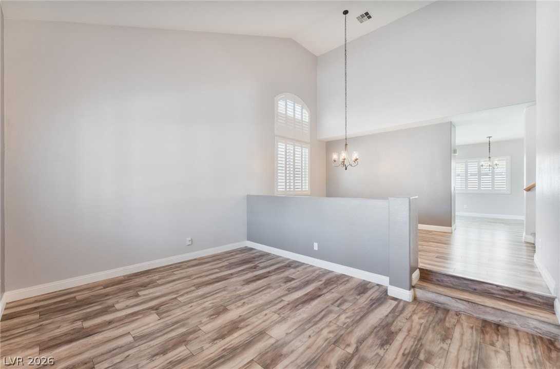 8701 Butterchurn Ave - Photo 5 of 47