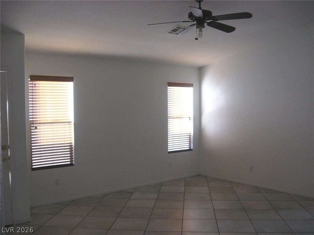 4892 Perrone Ave - Photo 7 of 20