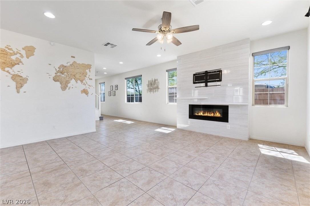 10925 Jordyn Hill St - Photo 5 of 35