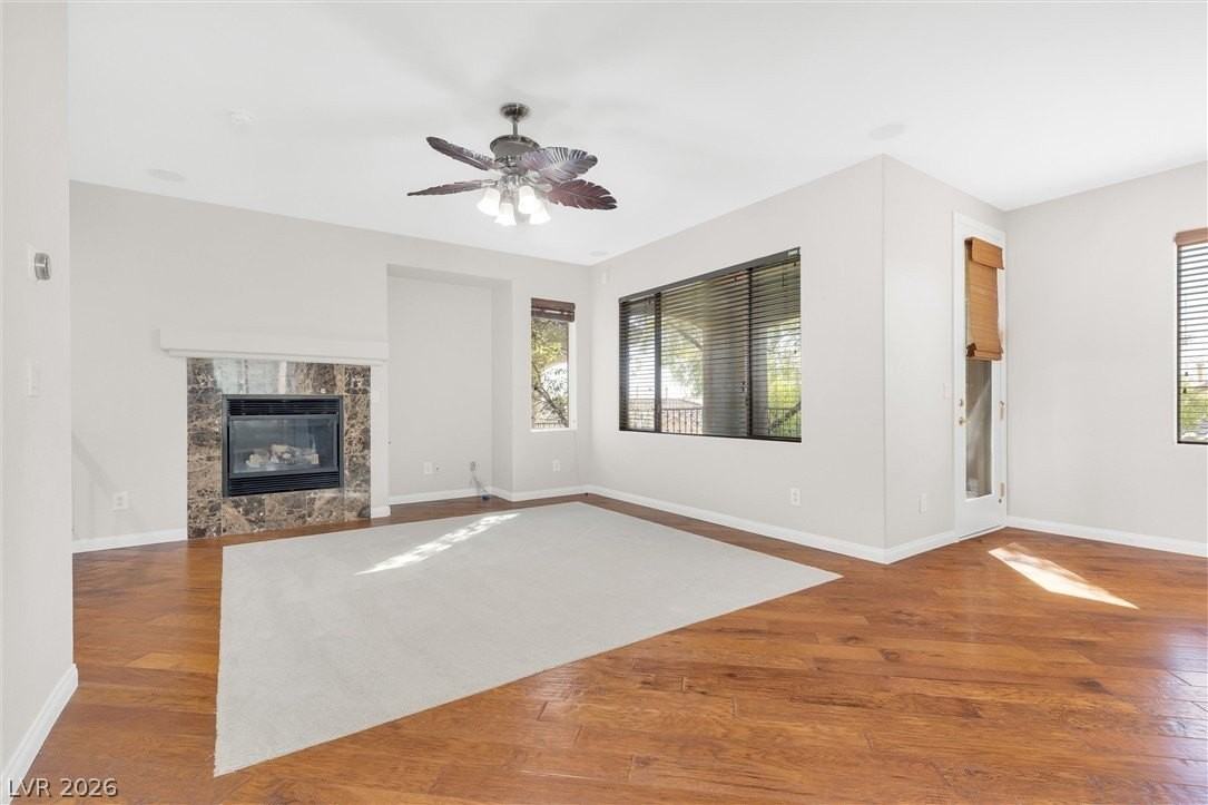 11837 Luna Del Mar Ln - Photo 3 of 27