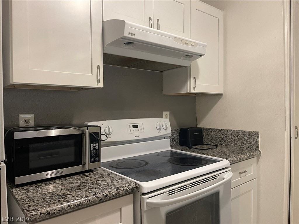 1361 E University Ave #105 - Photo 7 of 24