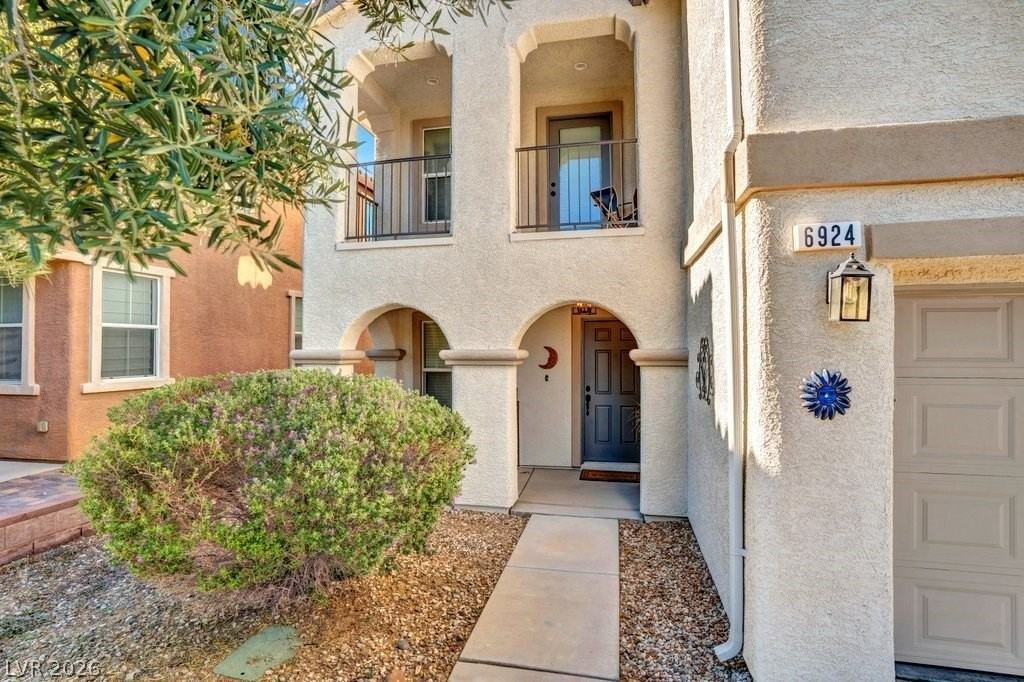 6924 Ghost Ranch Ave - Photo 4 of 40