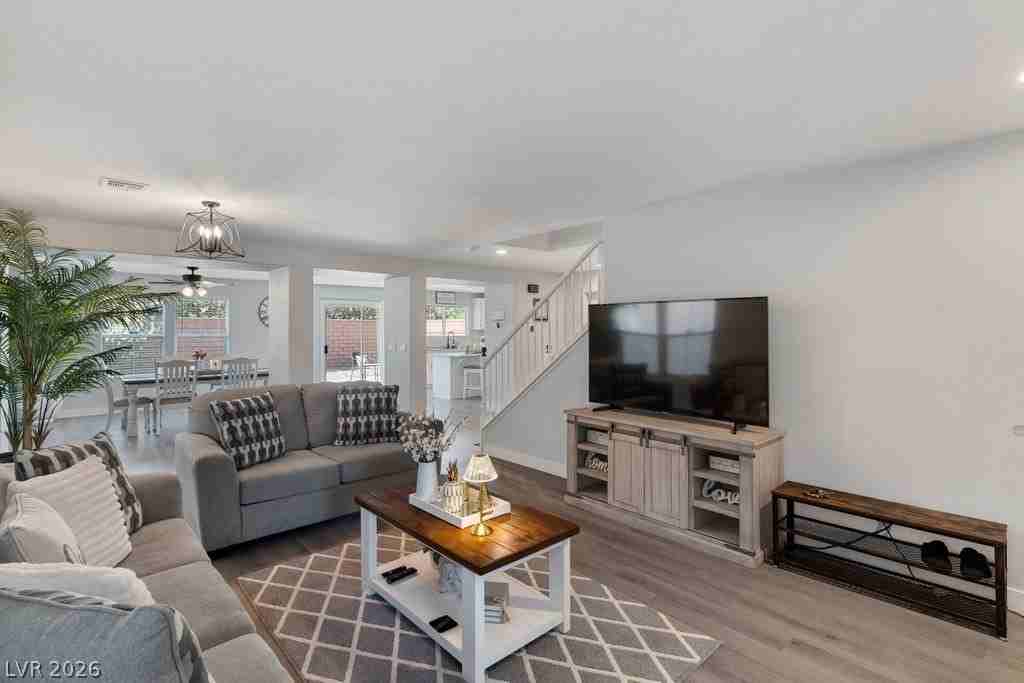 6924 Ghost Ranch Ave - Photo 7 of 40